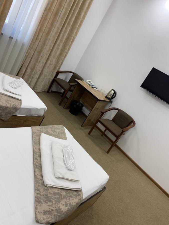 Art Rakat Hotel Tasjkent Eksteriør billede